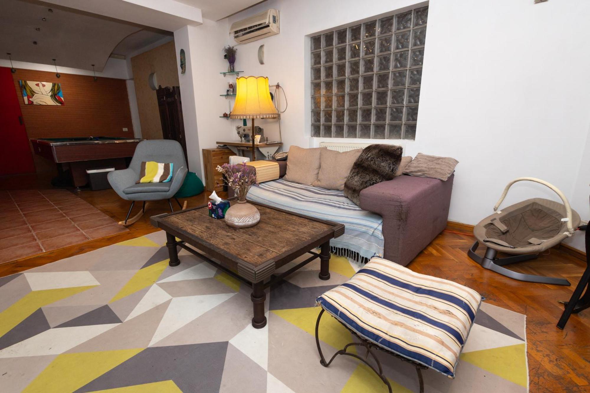 Shared Retro Vintage Luxury Apartment ブカレスト エクステリア 写真