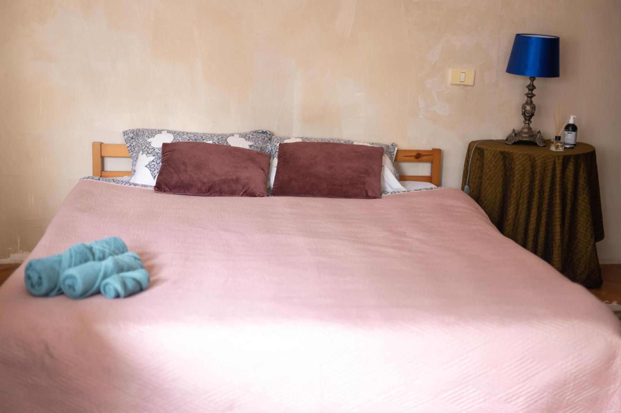 Shared Retro Vintage Luxury Apartment ブカレスト エクステリア 写真